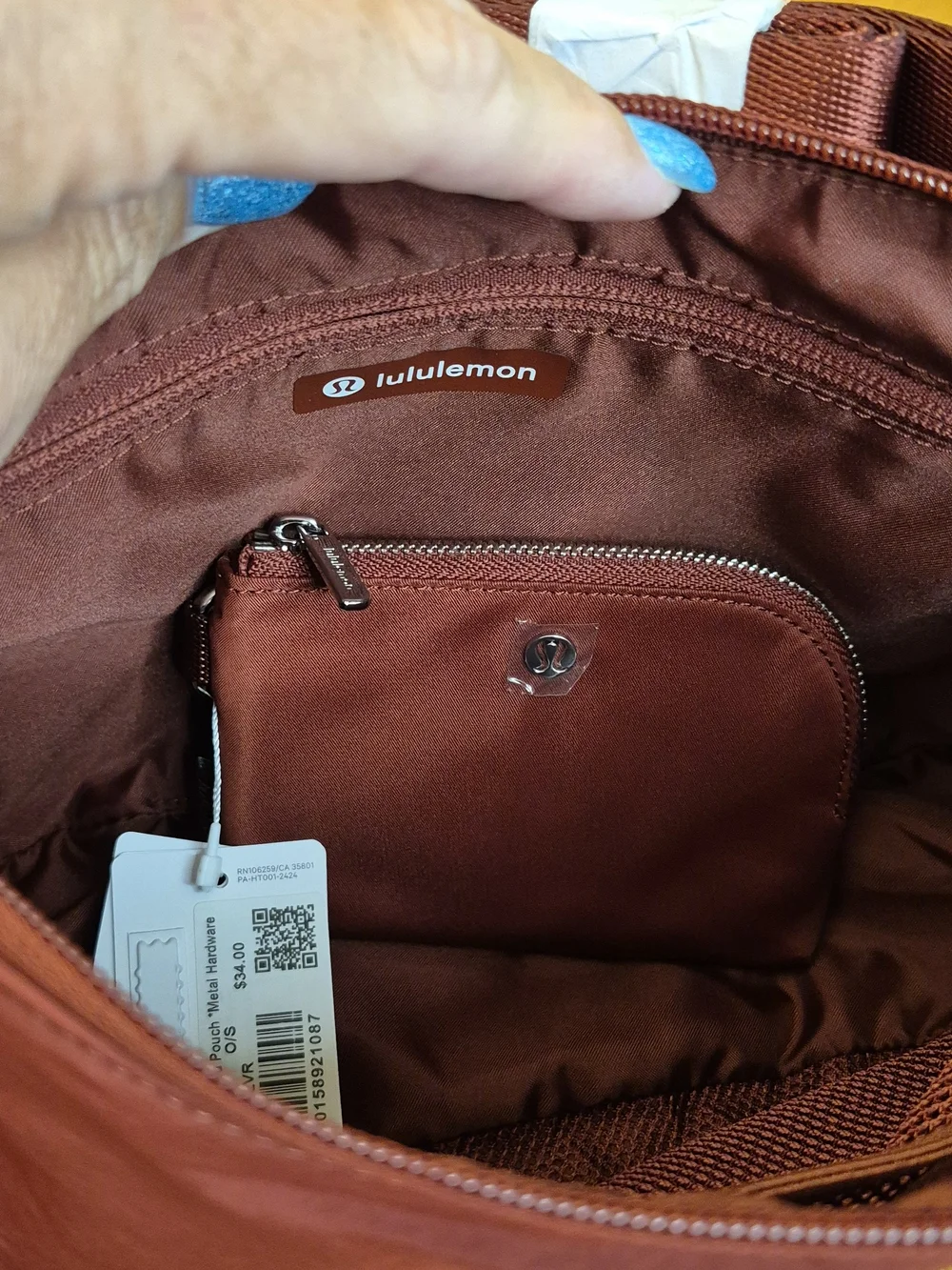 Lululemon SET Slouchy sling crossbody bag 6L & Clippable Wallet Cranberry Charm
